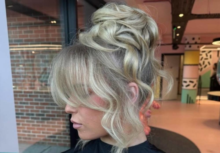 Is There a Salon in Dublin That Does Hen Do Hair